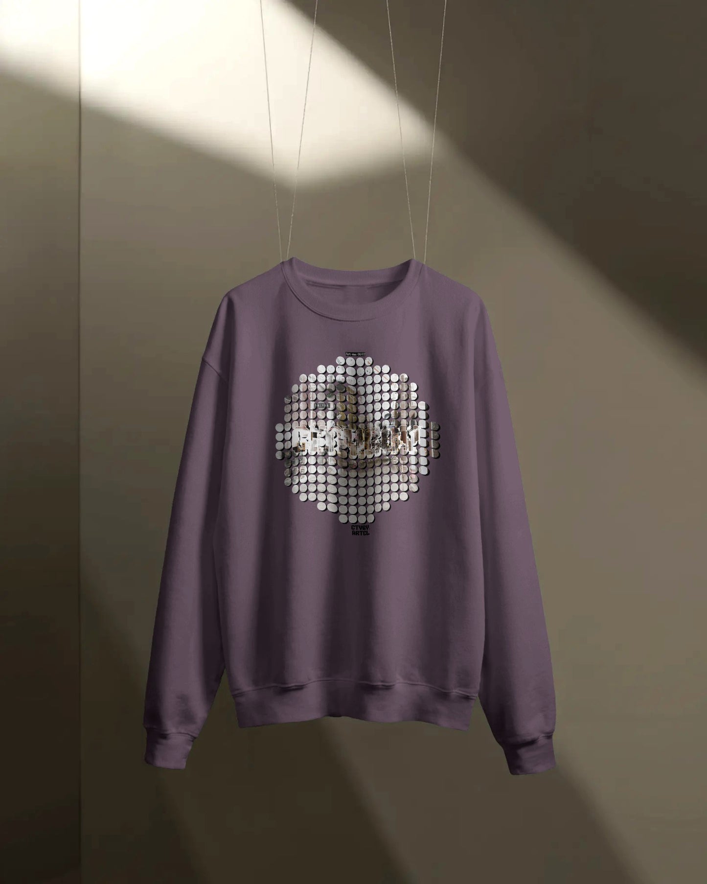 Retro-Fit Spotted City Circle Sweatshirt